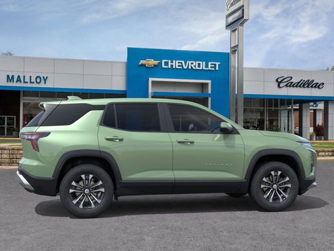 New 2026 Chevrolet Equinox LT w/ LPO, Floor Liner Package image 29