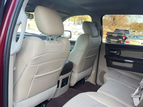 Used 2017 RAM 1500 Laramie w/ Convenience Group image 12