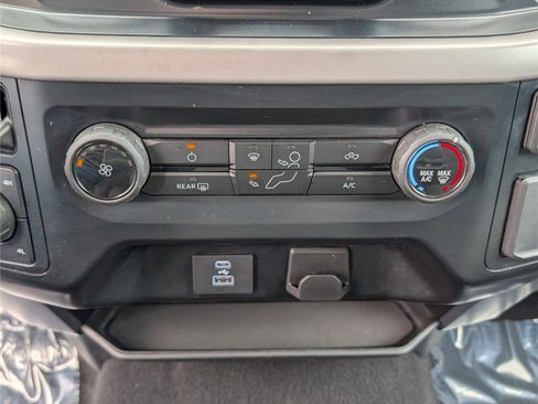 Used 2023 Ford F150 XLT AWD/4WD image 25