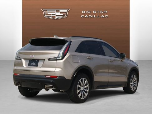 Used 2023 Cadillac XT4 Sport FWD image 5