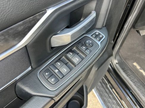 Used 2024 RAM 2500 Big Horn w/ Bed Utility Group image 11