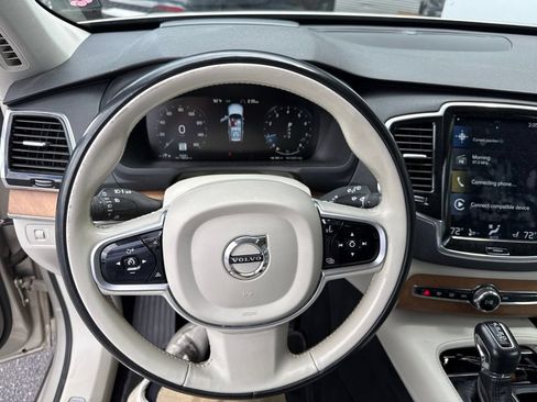 Used 2018 Volvo XC90 T6 Inscription w/ Convenience Package AWD/4WD image 7