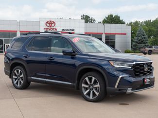 Used 2025 Honda Pilot Touring video 1