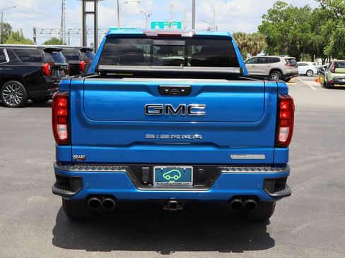 Used 2022 GMC Sierra 1500 Elevation w/ Elevation Premium Package AWD/4WD image 7