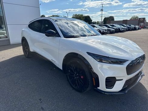 New 2025 Ford Mustang Mach-E Premium w/ Sport Appearance Package AWD/4WD image 4