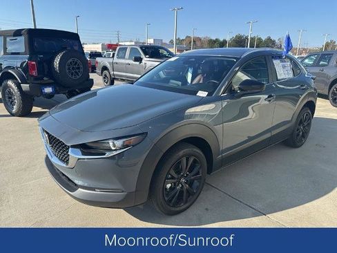 Used 2024 MAZDA CX-30 AWD 2.5 S w/ Preferred Package image 3