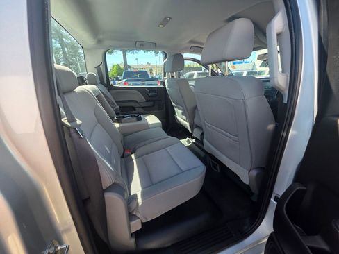 Used 2018 Chevrolet Silverado 3500 W/T RWD image 14