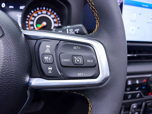 Used 2024 Jeep Wrangler Sahara w/ Technology Group image 34