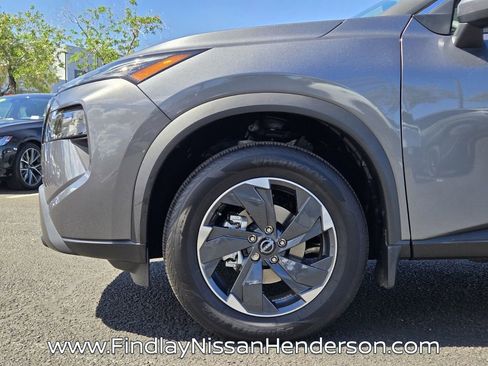 Used 2026 Nissan Rogue SV image 9