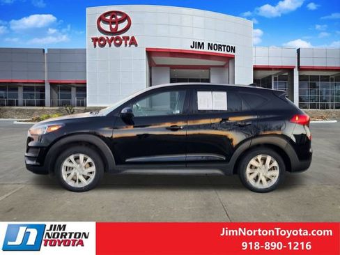 Used 2019 Hyundai Tucson SE image 4