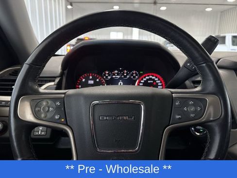 Used 2016 GMC Yukon Denali w/ Open Road Package AWD/4WD image 15