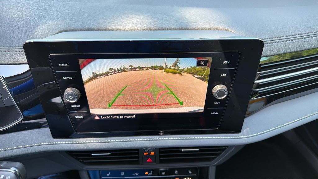 New 2026 Volkswagen Jetta SEL FWD image 22