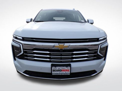 New 2026 Chevrolet Suburban Premier AWD/4WD image 5