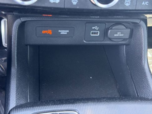 Used 2023 Honda Civic Sport image 7