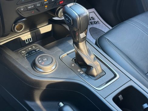 Used 2019 Ford Ranger Lariat w/ Equipment Group 501A Mid image 30