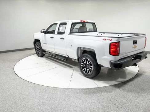 Used 2017 Chevrolet Silverado 1500 W/T w/ Trailering Package AWD/4WD image 29