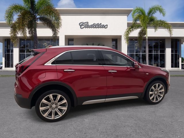 Certified 2023 Cadillac XT4 Premium Luxury FWD image 15