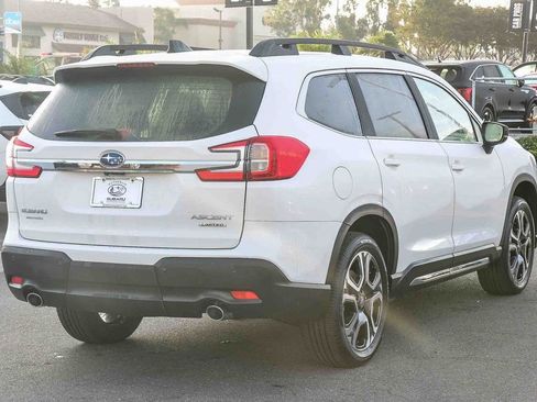 New 2026 Subaru Ascent Limited image 4