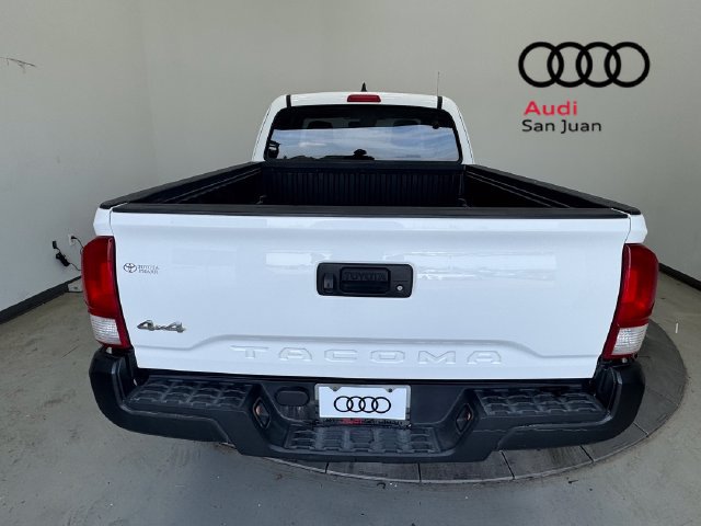 Used 2018 Toyota Tacoma SR AWD/4WD image 25