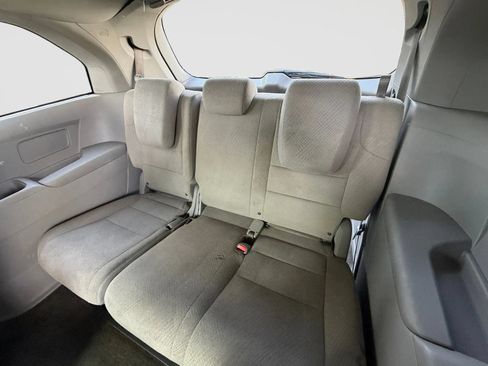 Used 2016 Honda Odyssey SE image 16