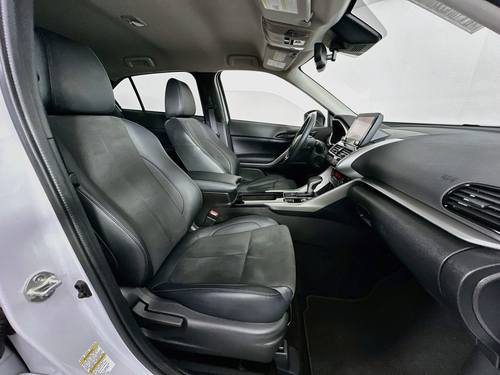 Used 2025 Mitsubishi Eclipse Cross SE AWD/4WD image 26