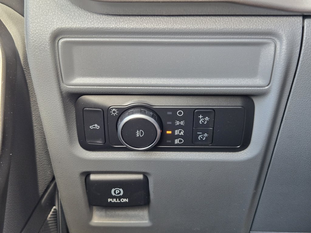Used 2022 Ford F150 XL RWD image 22