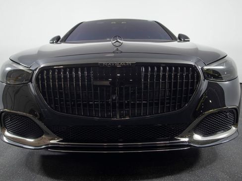 Used 2024 Mercedes-Benz Maybach S 580 4MATIC image 27