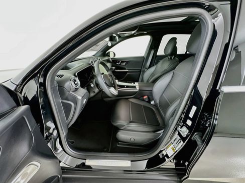 New 2026 Mercedes-Benz GLC 300 4MATIC image 23