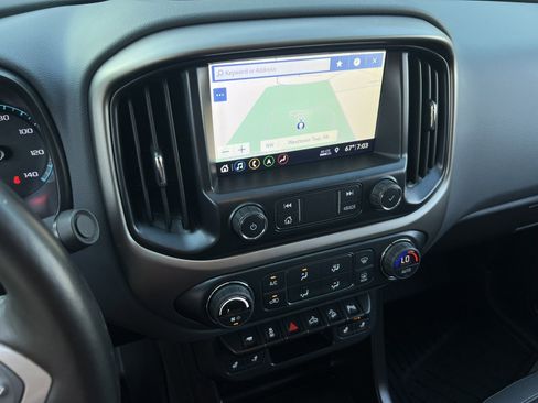 Used 2019 Chevrolet Colorado Z71 image 22