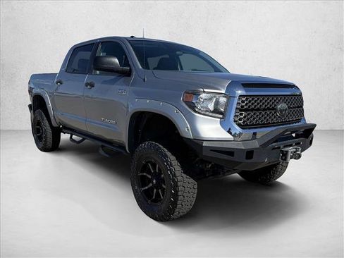 Used 2018 Toyota Tundra SR5 image 3