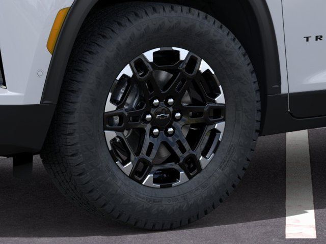 New 2027 Chevrolet Traverse Z71 w/ Enhanced Driving Package AWD/4WD image 9