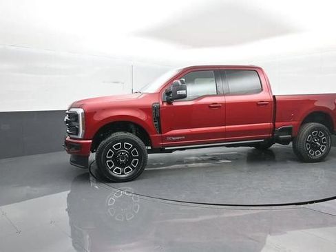 New 2026 Ford F350 Platinum w/ FX4 Off-Road Package AWD/4WD image 4