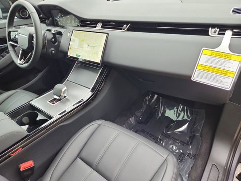 New 2026 Land Rover Range Rover Evoque S image 27