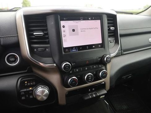Used 2022 RAM 1500 Laramie AWD/4WD image 17