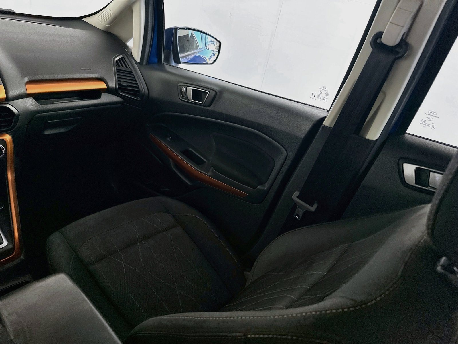 Used 2021 Ford EcoSport SE w/ SE Appearance Package FWD image 23