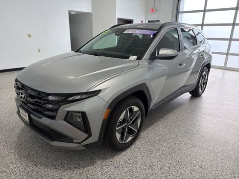 Used 2025 Hyundai Tucson SEL image 6