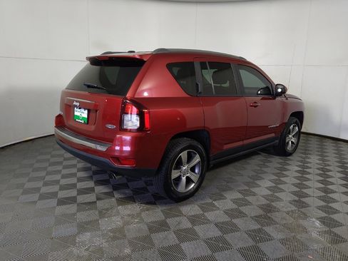 Used 2016 Jeep Compass High Altitude AWD/4WD image 9