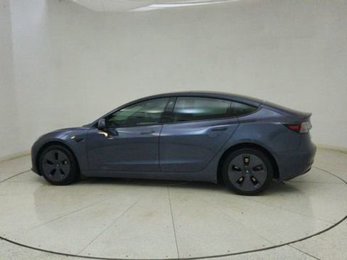 Used 2023 Tesla Model 3 Standard Range image 64
