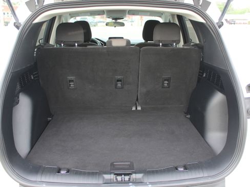 Used 2022 Ford Escape SE image 7