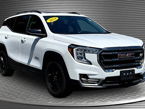 Used 2024 GMC Terrain AT4 w/ Infotainment Package II AWD/4WD image 1