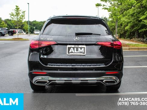 Used 2023 Mercedes-Benz GLC 300 image 10