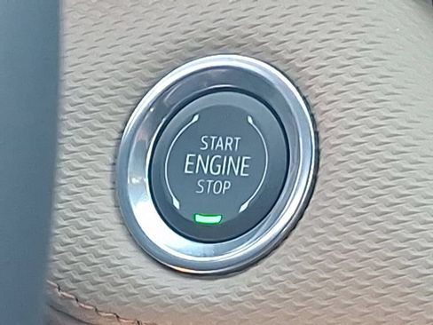 New 2026 Chevrolet Equinox ACTIV w/ Convenience Package III FWD image 21