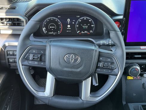 New 2026 Toyota 4Runner TRD Off-Road Premium AWD/4WD image 11