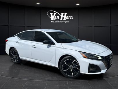 Used 2023 Nissan Altima 2.5 SR