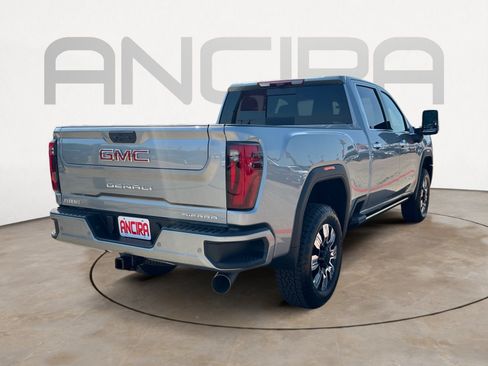New 2026 GMC Sierra 2500 Denali w/ Denali Reserve Package AWD/4WD image 9