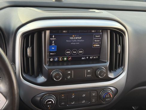 Used 2021 Chevrolet Colorado ZR2 AWD/4WD image 17