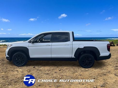 Used 2022 Honda Ridgeline Black Edition image 3