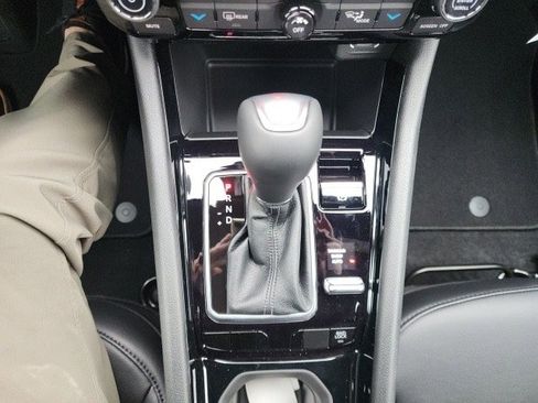 New 2026 Jeep Compass Limited image 7