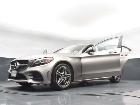 Used 2020 Mercedes-Benz C 300 4MATIC Sedan w/ AMG Line image 30