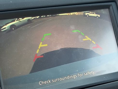 Certified 2019 Nissan Versa Note S FWD image 16